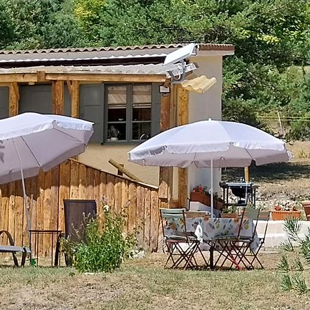 Saint-Auban  Petit Studio Dans La Prairie מראה חיצוני תמונה