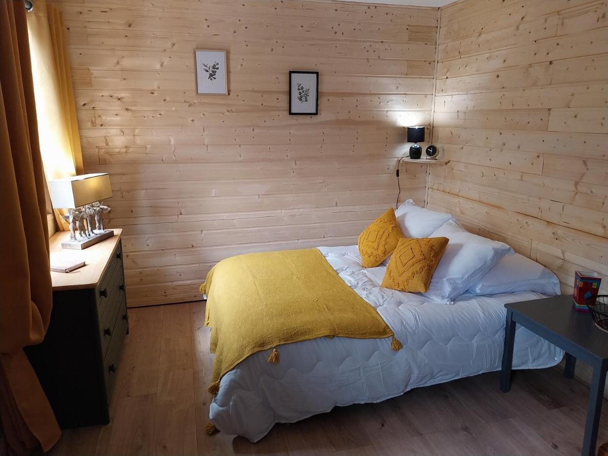 Saint-Auban  Petit Studio Dans La Prairie מראה חיצוני תמונה